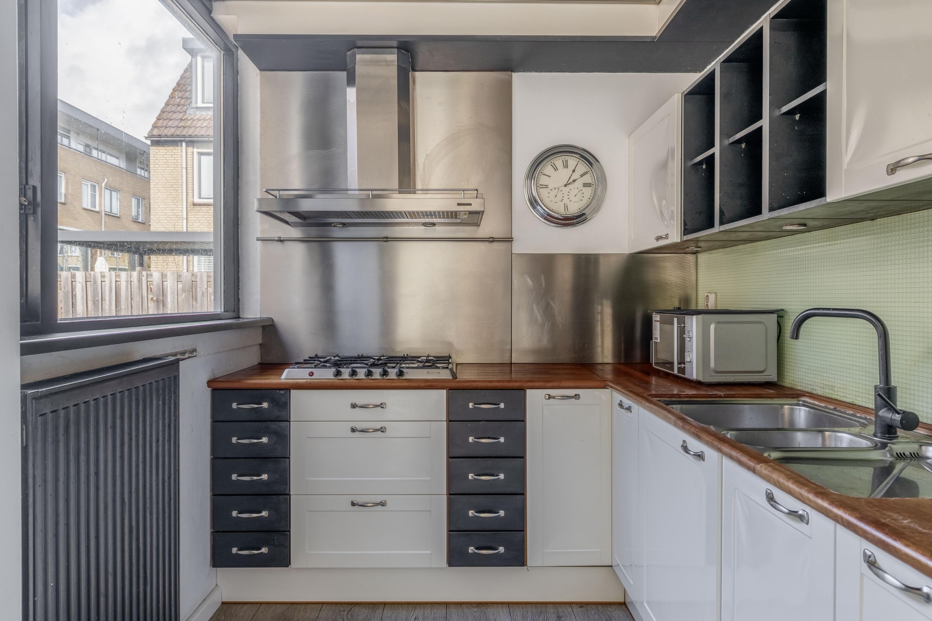 Tussenwoning te koop: Speenhoffstraat 9, Krimpen Aan De Lek